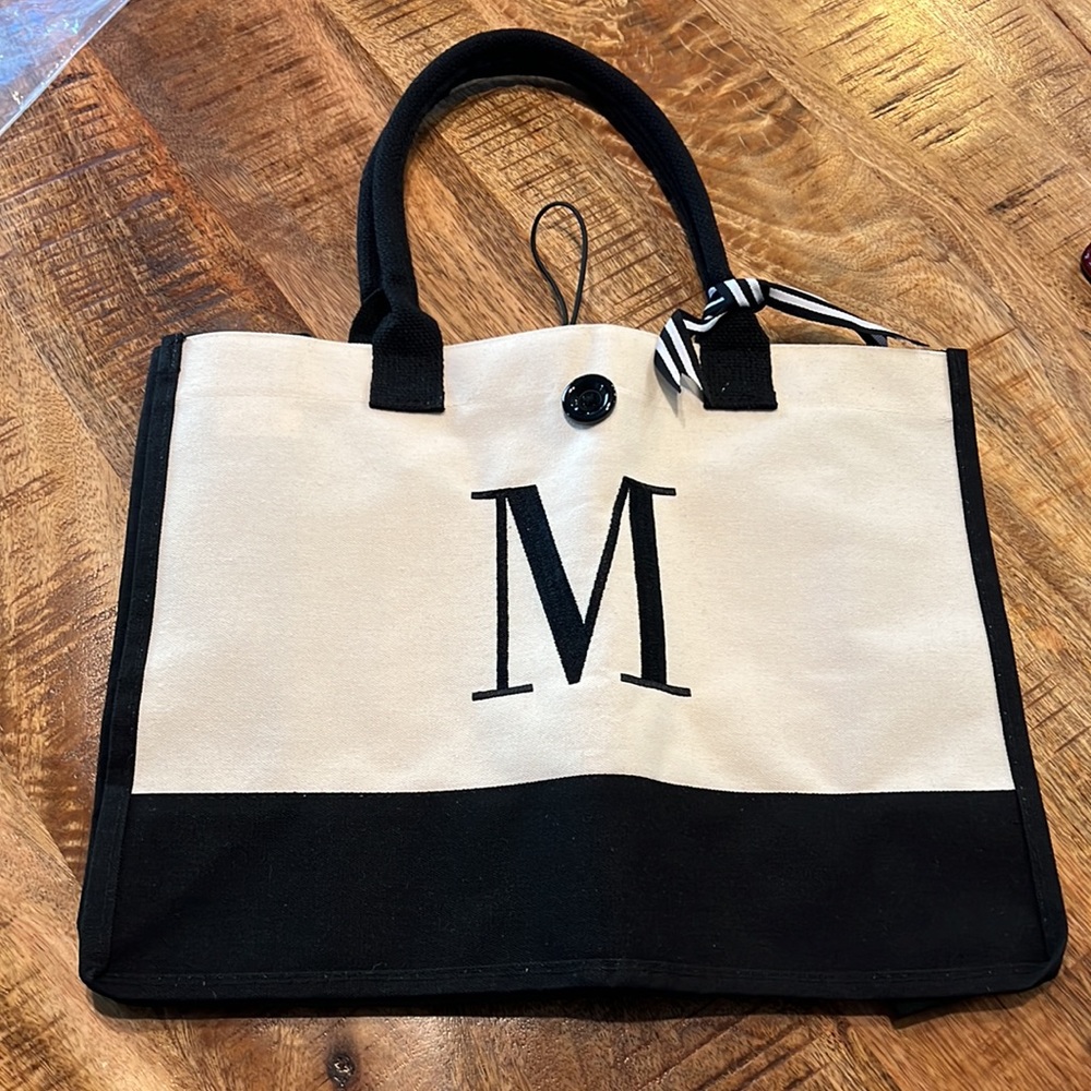 BeeGreen Personalized “M” Canvas Tote NWT
